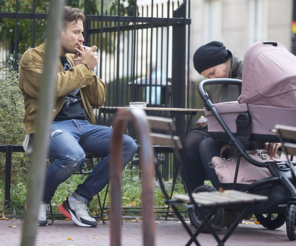 Piotr Stramowski i Katarzyna Warnke pierwszy spacer z dzieckiem