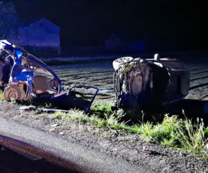 Potworny wypadek pod Sochaczewem. 45-latek nie żyje, wśród rannych dzieci