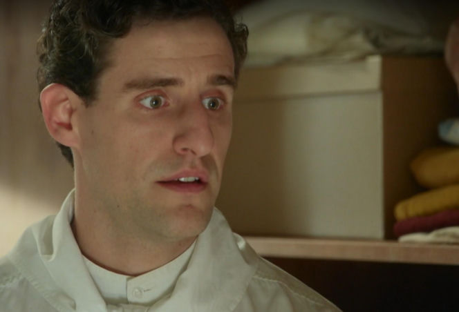 La promesa, odcinek 371: Lope wie, że nie może dłużej ukrywać swoich uczuć, ale boi się reakcji Very