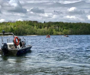 Jezioro Hańcza. Trwają poszukiwania nurka