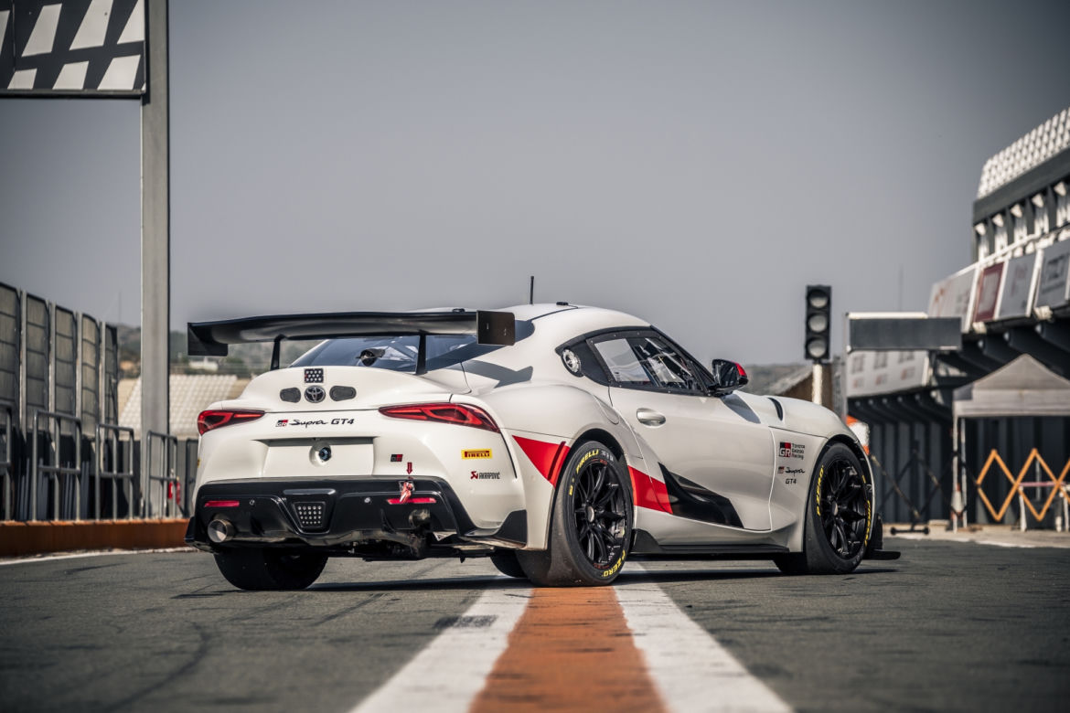 Toyota GR Supra GT 4 (2020)