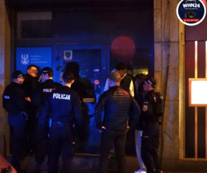 Dantejskie sceny w tramwaju. 28-latek zaatakował Ukraińca nożem