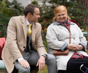 Barwy szczęścia, odc. 2593: Bruno (Lesław Żurek), Amelia (Stanisława Celińska)