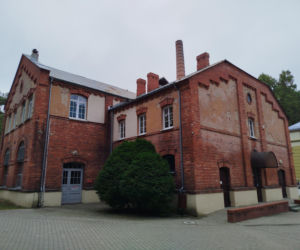 Zabytkowe budynki Lodowni i Kotłowni oraz zespół sanatoryjno-parkowy w Rudce przejdą rewitalizację. Inwestycje będą realizowane do 2028 roku