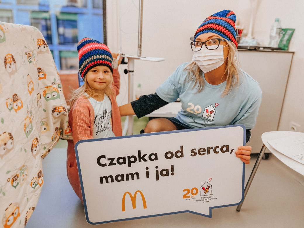 "Czapki od serca" od osadzonych z Grochowa