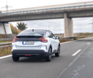 Samochody na zagranicznych tablicach bez kontroli? Posłowie pytają o lukę w przepisach