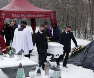 Mija rok od morderstwa Dawida. Śmiertelne ciosy w plecy zadali mu koledzy. Jest akt oskarżenia