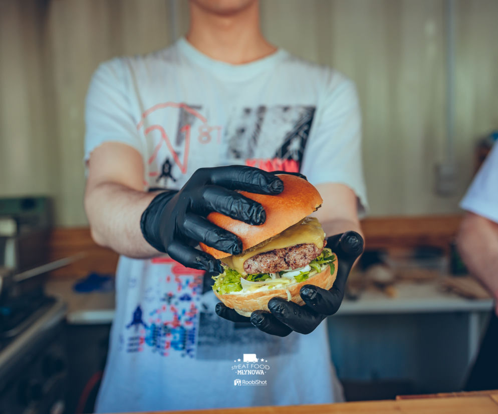 Streat Food Młynowa. Zobacz atrakcje na ten tydzień! Spotkanie mopsów i buldogów francuskich