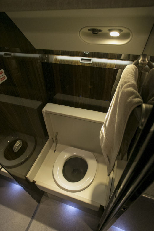 SUPER EXPRESS TESTOWAŁ SAMOLOT PREZYDENTA.