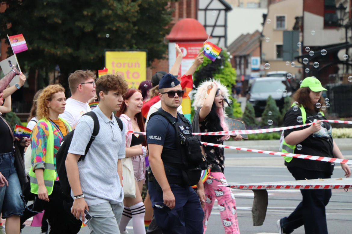 Marsz Równości w Toruniu i kontrmanifestacja