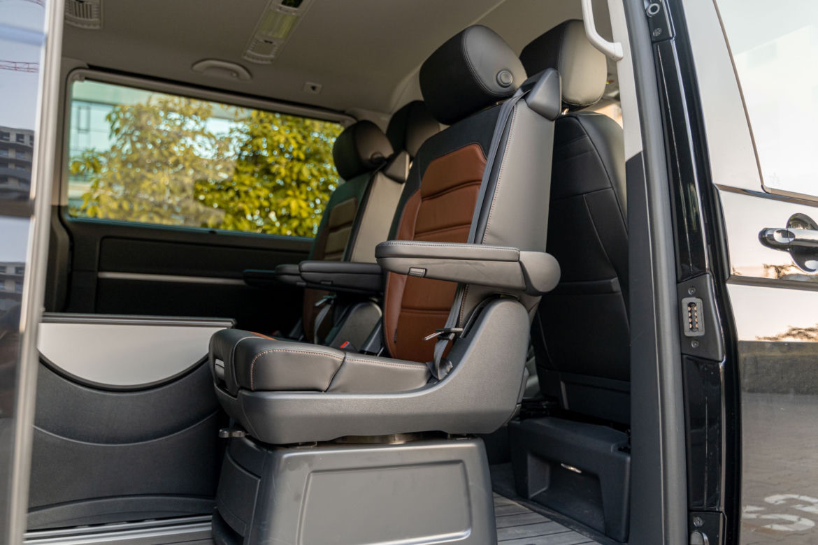 Volkswagen Multivan T6.1 Highline 2.0 TDI 204 KM DSG7 4MOTION