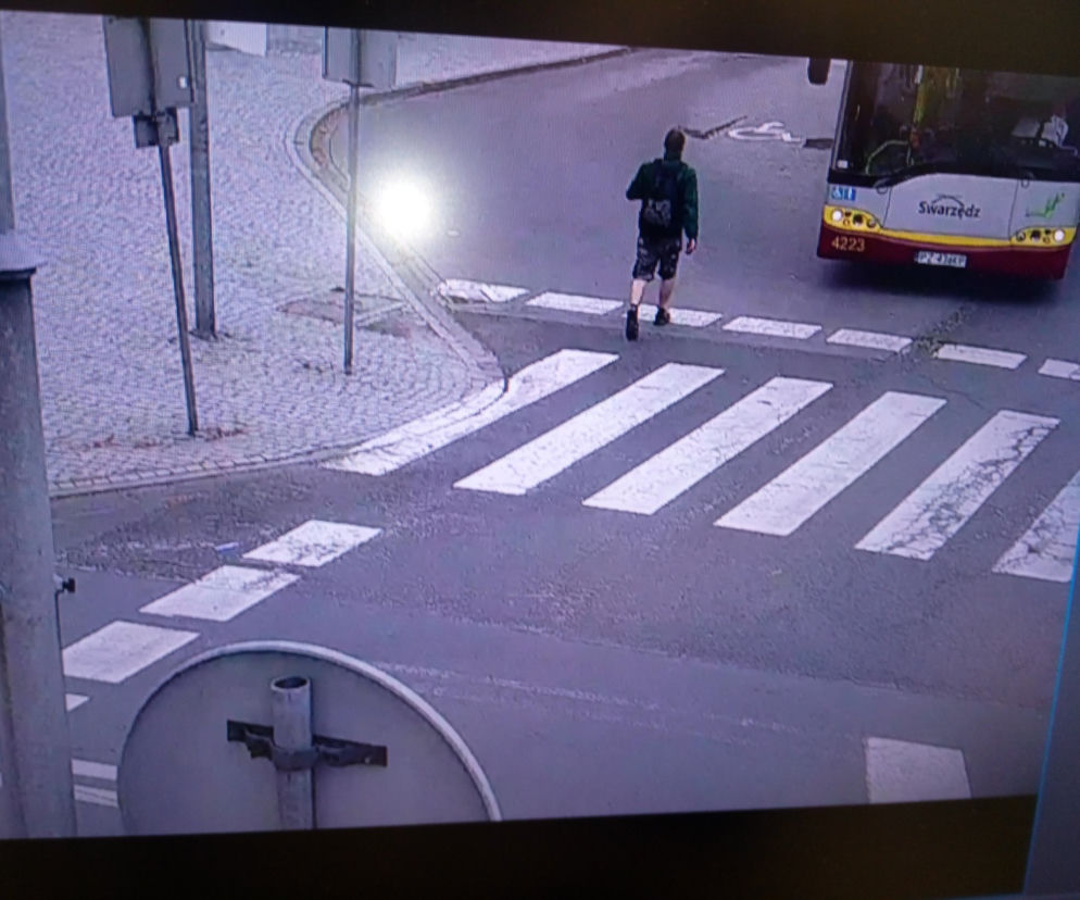 Swarzędz. Spacerował z piwem środkiem jezdni. Na zwrócenie uwagi zareagował agresją!