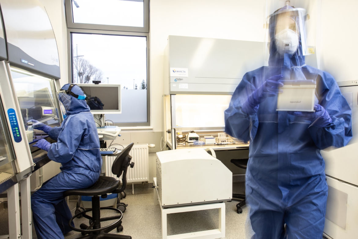 Tak pracuje laboratorium Invicta
