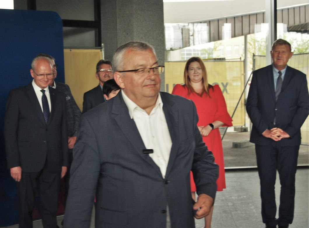 Minister Andrzej Adamczyk