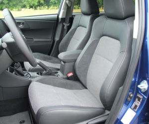 Toyota Auris Touring Sports lifting