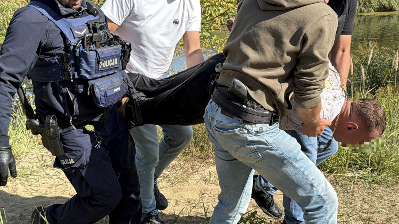 Poszukiwany i z zakazami po pościgu dał nura w trzciny. „W Polsce już nic nie można!”