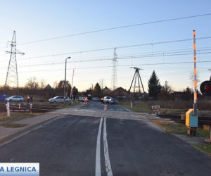 Tragiczny wypadek na przejeździe kolejowym w Legnicy