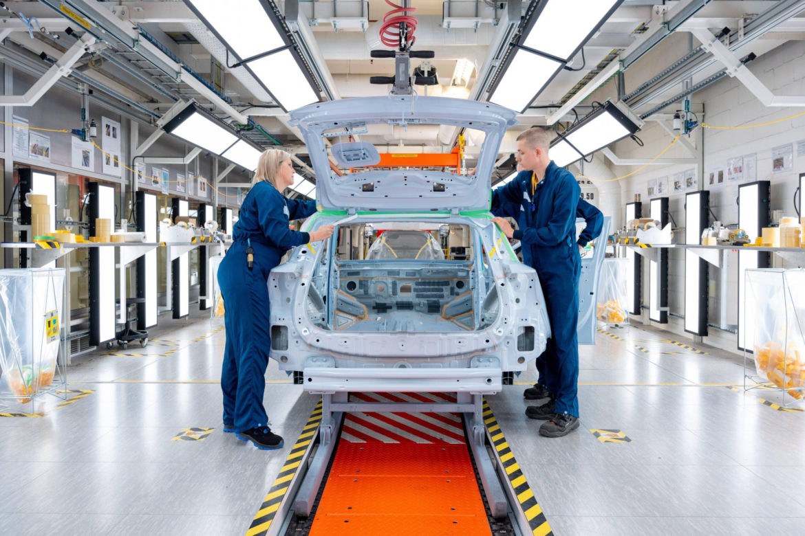 Produkcja Volvo EX30 w Gandawie