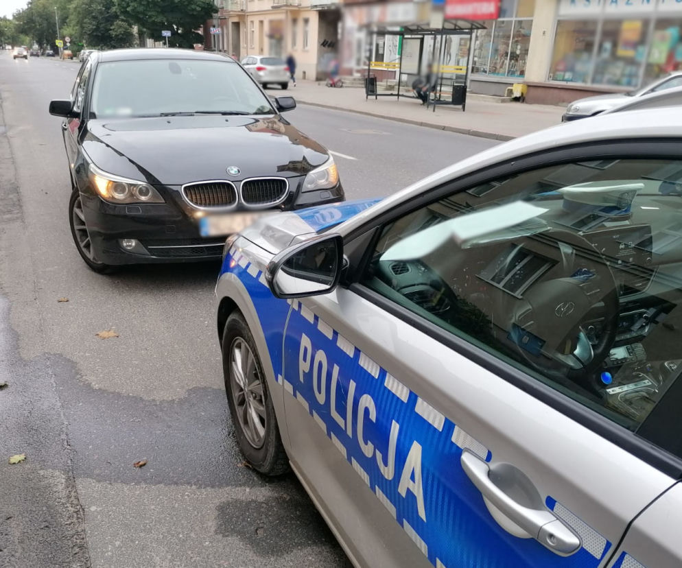 Olsztyn. Kolizja dwóch samochodów osobowych na ulicy Jagiellońskiej. Sprawca zdarzenia został zatrzymany