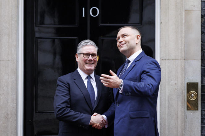 Karol Nawrocki, Keir Starmer