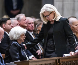 Bush, Biden i Harris wzięli udział w pogrzebie b. wiceprezydenta Dicka Cheneya