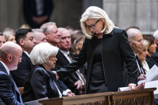 Bush, Biden i Harris wzięli udział w pogrzebie b. wiceprezydenta Dicka Cheneya