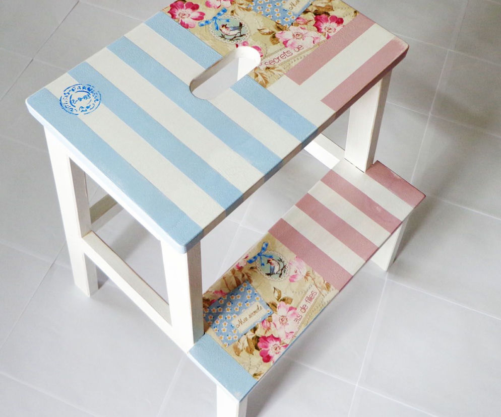 Taboret ze schodkiem IKEA w wersji decoupage