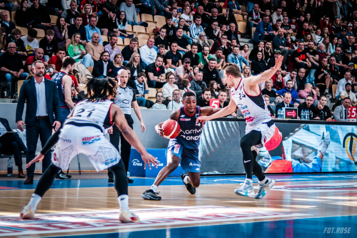 Enea Abramczyk Astoria Bydgoszcz - Arriva Twarde Pierniki Toruń, dużo zdjęć z meczu Energa Basket Ligi