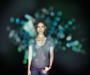 Touch. Clea Hopkins (Gugu Mbatha-Raw)