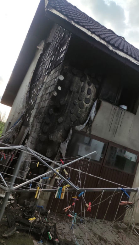 Pożar domu policjanta w Kryrach