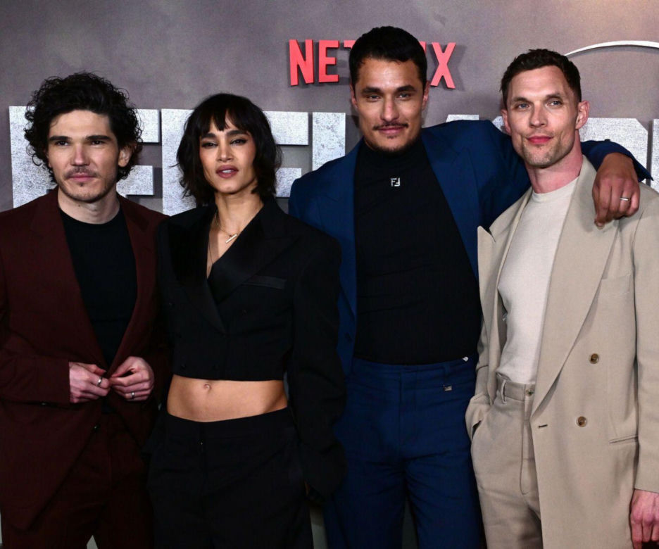 Fra Fee (Balisarius), Sofia Boutella (Kora), Staz Nair (Tarak), Ed Skrein (Admirał Noble) i Stuart Martin (Den).