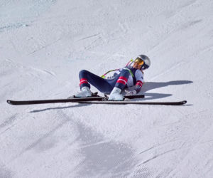 Lindsey Vonn po upadku na IO