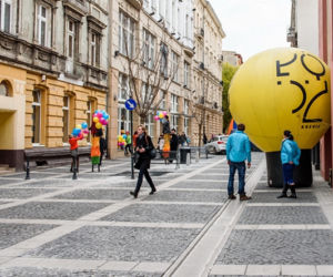 Woonerf na ulicy Traugutta w Łodzi