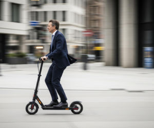 Michał Kołodziejczak zaskakuje. Co polityk ukrywa za miejskim stylem?