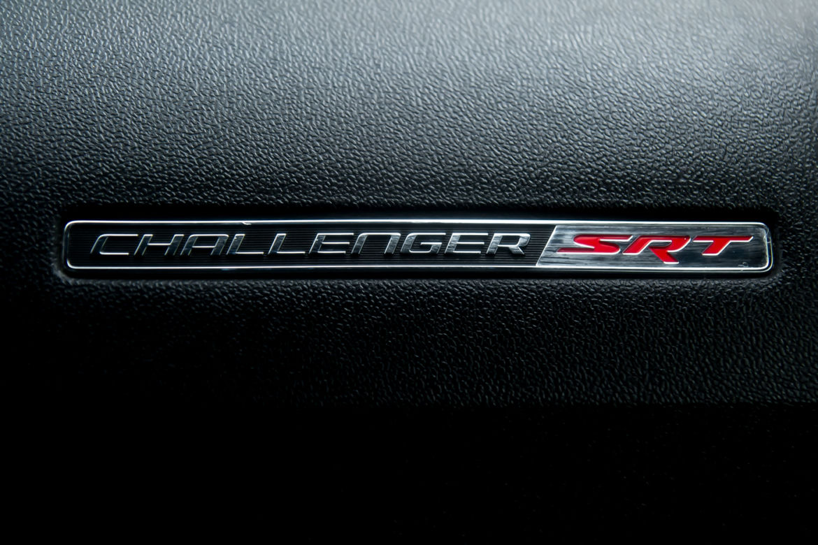 Dodge Challenger SRT8 6.1 V8 HEMI