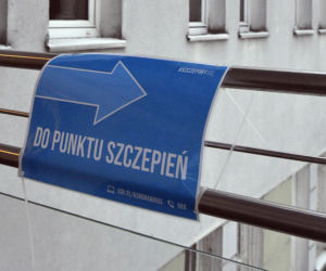 Co raz więcej szczepień z łapanki