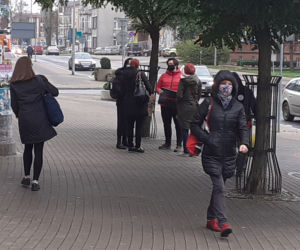 Marta Lempart, Dominika Kasprowicz i posłanka Monika Falej w Iławie