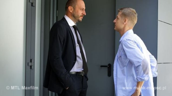 M jak miłość odc. 1024.  Robert Lubiński (Tomasz Borkowski), Paweł (Rafał Mroczek)