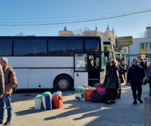 Emocje na dworcu PKS w Lublinie. Ukraińcy wracają do domu