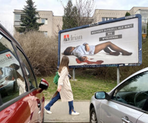 Szokująca reklama rajstop