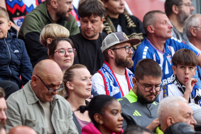 Górnik Zabrze - Lech Poznań: Zdjęcia kibiców i zawodników z meczu 8. kolejki PKO BP Ekstraklasy