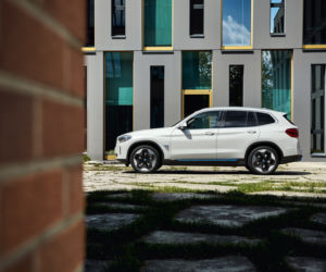 BMW iX3 (2021)