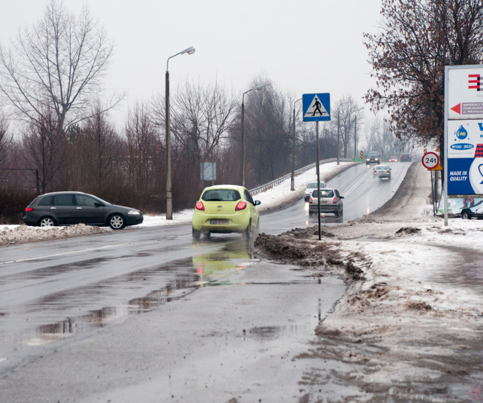 Sosnowiec: Zamknięcie wiaduktu w ciągu ulicy Mikołajczyka sparaliżowało miasto. Jak długo potrwają utrudnienia?