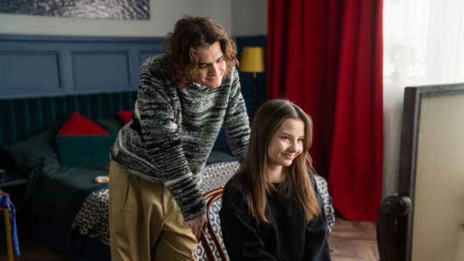 Barwy szczęścia odc. 3391. Ewa (Gabriela Ziembicka), Romeo (Jacek Tyszkiewicz)