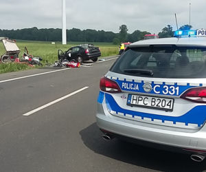 Koszmarny wypadek w Głuchowie pod Toruniem - dwie ofiary śmiertelne, w tym 7-latka