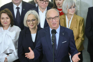 Czarzasty krytykuje decyzję prezydenta. Okrągły Stół usunięty z pałacu. Trwa spór o symbol polskiej transformacji