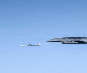 Dron Anduril YFQ-44 Fury