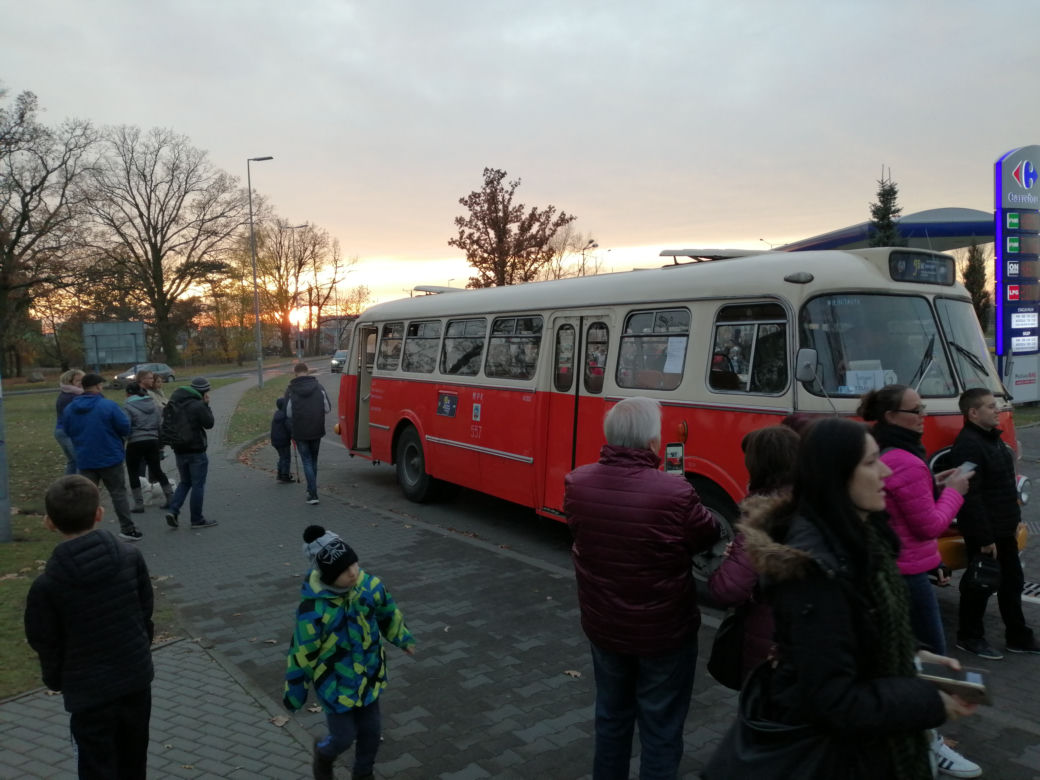Sentymentalna podróż w Toruniu. Tak wyglądała przejażdżka "Ogórkiem"