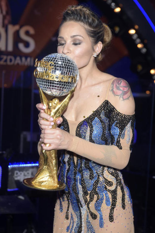 Ewelina Lisowska odpadła z "TzG", po czym wróciła i wygrała!