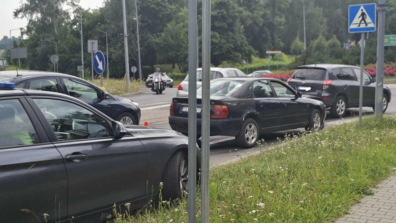 Wypadek u zbiegu ulic Radomskiej i Kaczyńskiej